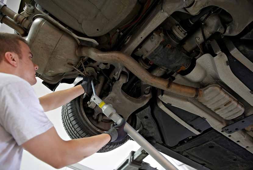 Elektronische Karosserievermessung bei Auto Christian