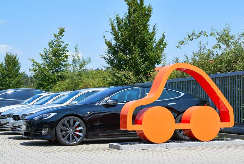 Unfallersatz-Fahrzeuge und Mieter